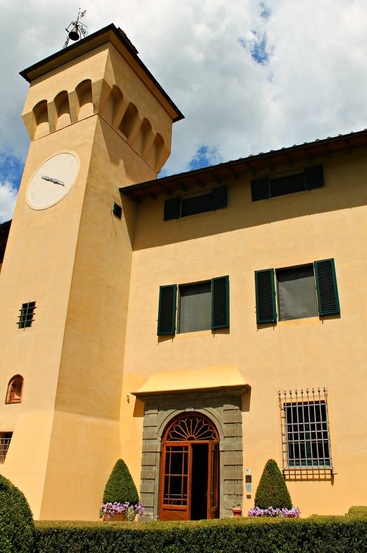 Castello del Nero luxury hotel