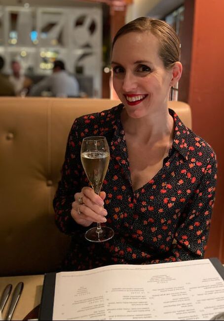 food blogger and restaurant reviewer Ashley Miln from Destination Delicious