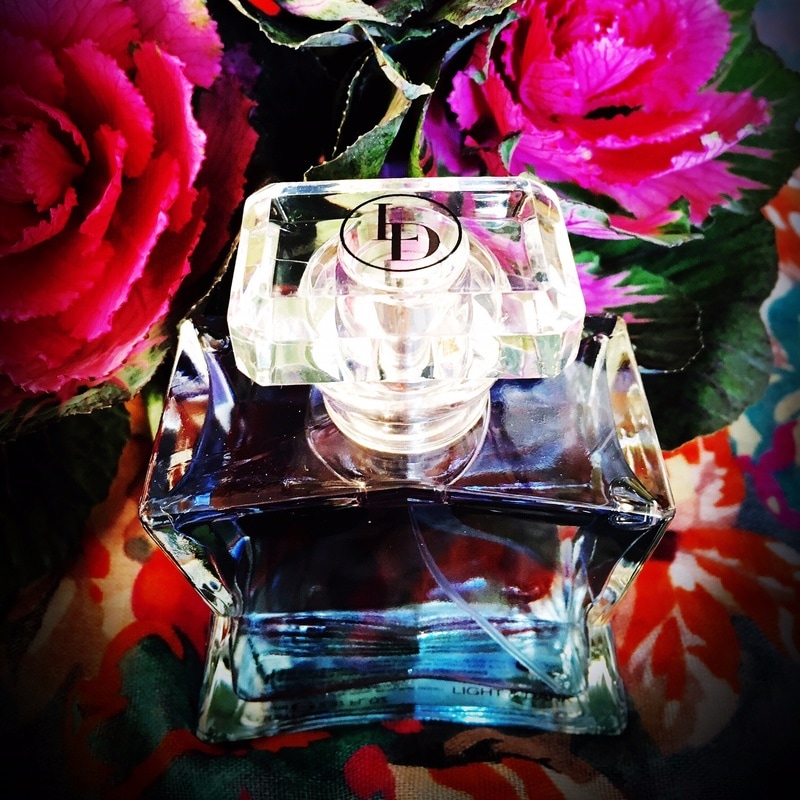 Leighton Denny Light and Dark Desire perfume review Destination Delicious